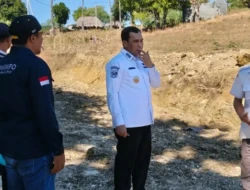 Bupati Sabu Raijua Pantau Pembangunan Jalan Pedarro–Djadu, Dorong Mobilitas dan Pertumbuhan Ekonomi Warga